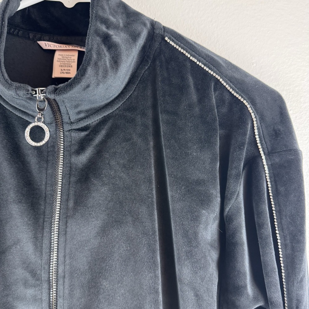 VICTORIA'S SECRET Womens crop velour velvet full zip jacket black‎ - S